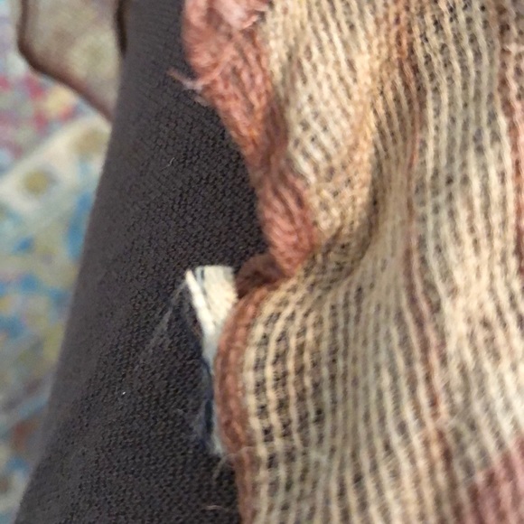 Ann Taylor scarf which is +60” long - Picture 4 of 5